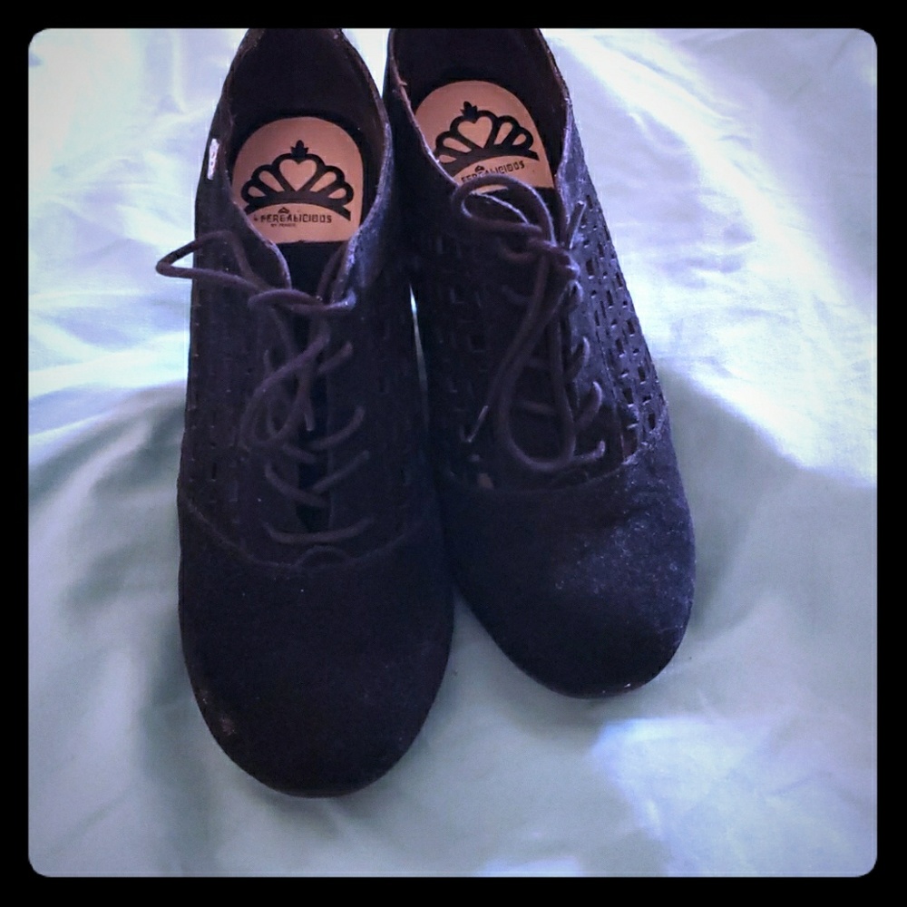 Black ankle boots
